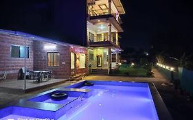 Ram Ganga Resort